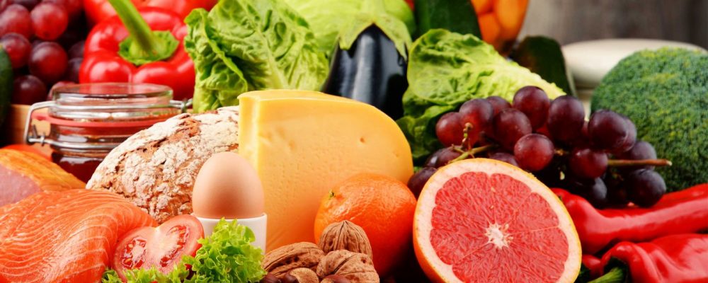 Le donne dovrebbero fare più frutta e succhi di frutta.